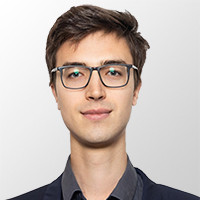 Николай Холминов